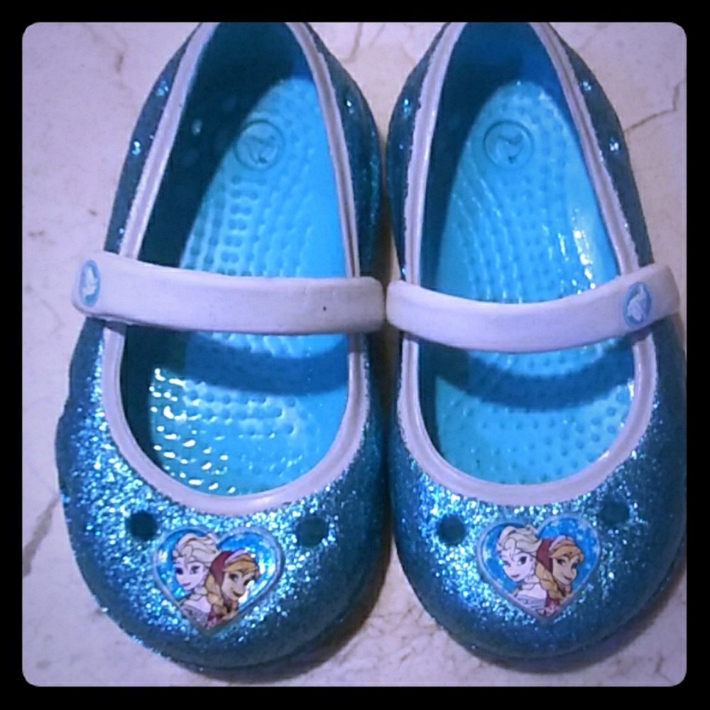 Frozen sparkle slip on shoes
